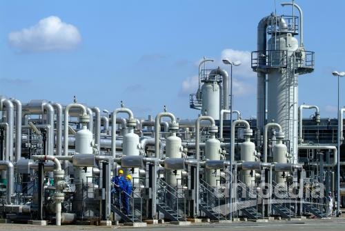 中國石化全國首個頁巖氣LNG工廠投入試運(yùn)行，推動綠色能源發(fā)展